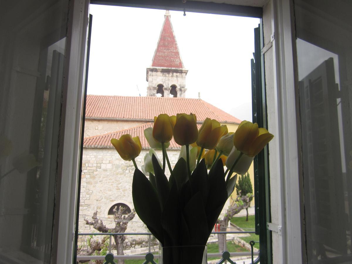 Apartment On The Square Makarska Kültér fotó