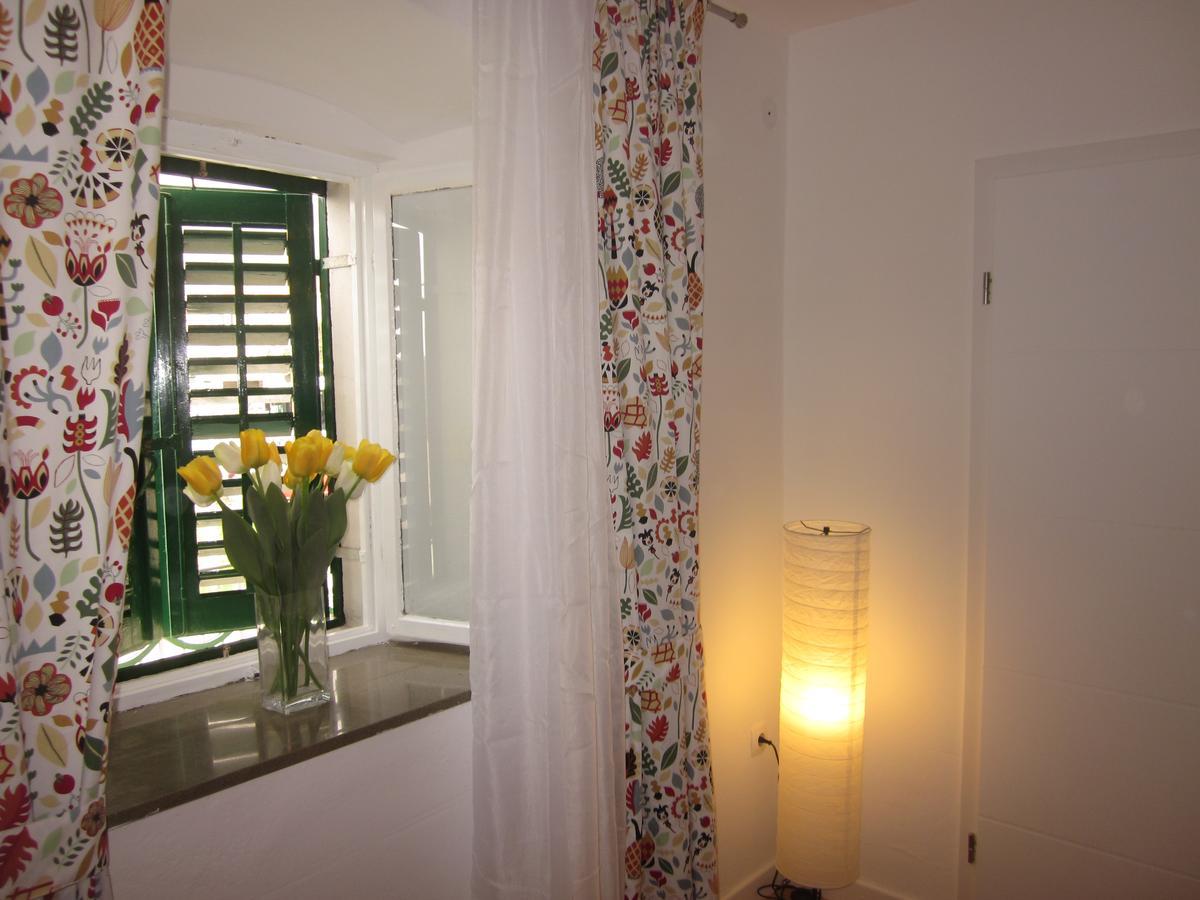 Apartment On The Square Makarska Kültér fotó