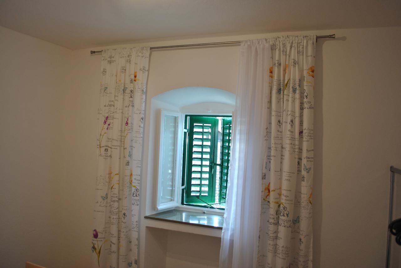 Apartment On The Square Makarska Kültér fotó