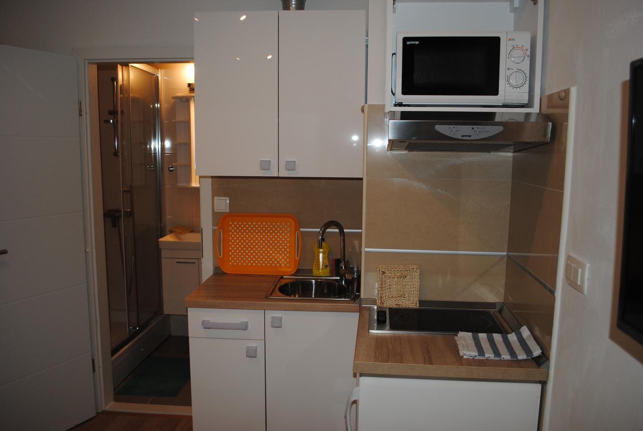 Apartment On The Square Makarska Kültér fotó